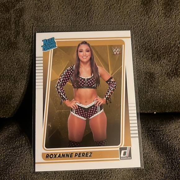 2 card Roxanne Perez RC Lot - Picture 3 of 6